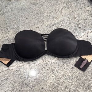 Black Strapless Bra